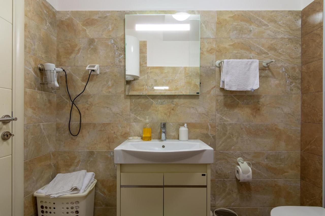 Apartment H704 Budva Buitenkant foto