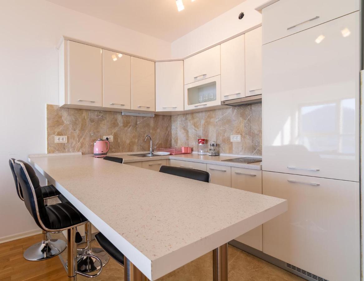 Apartment H704 Budva Buitenkant foto